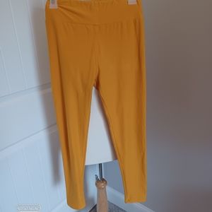LULAROE LEGGINGS one size #J18